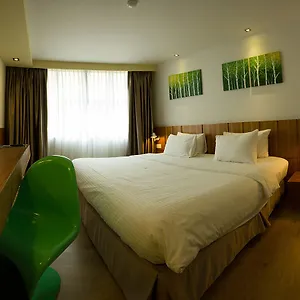 Hotel French